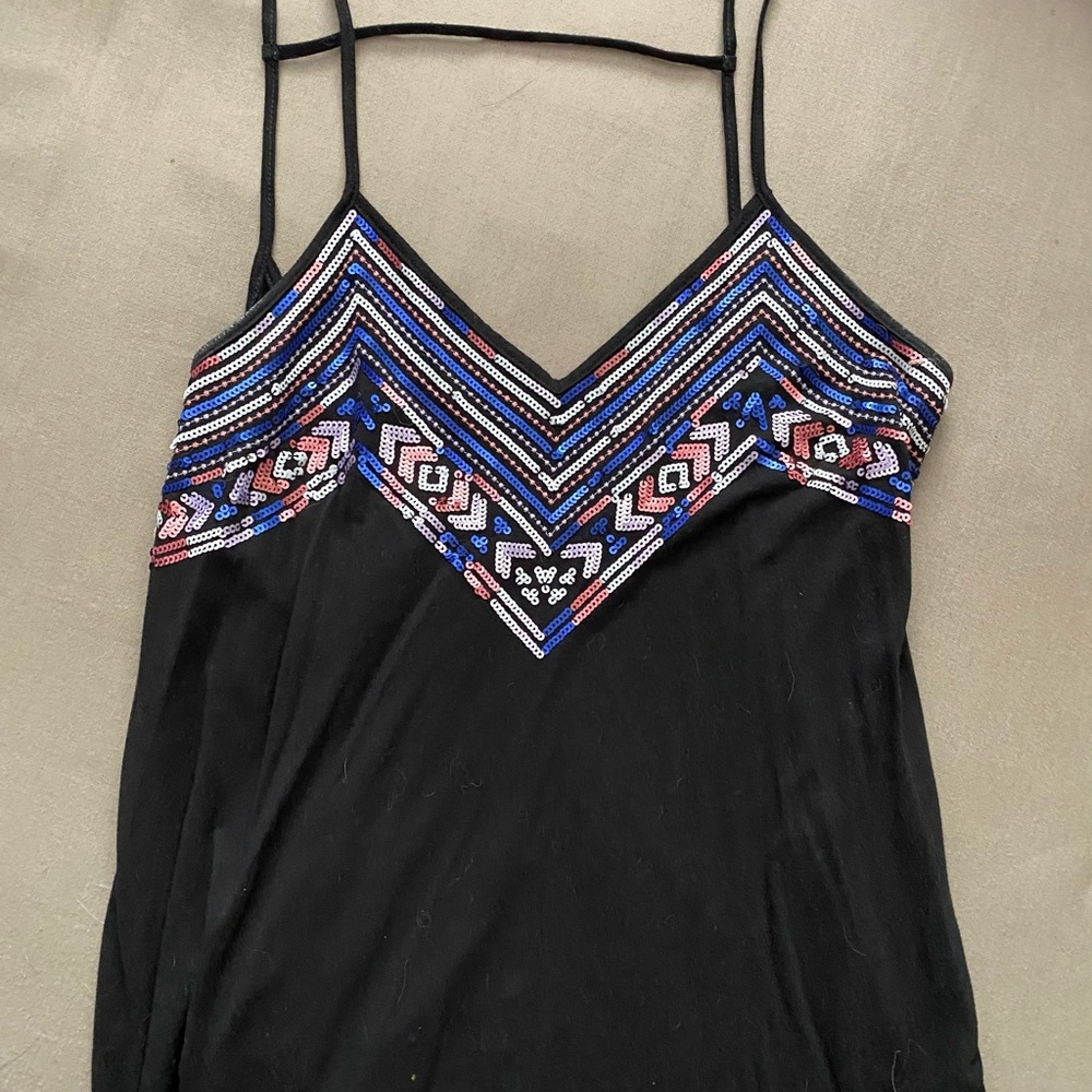 Express tank with sequin detail